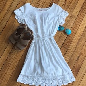 Cute white lines summer dress